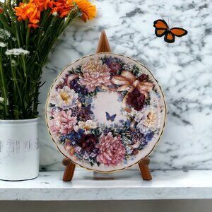 1994 Circle of Love by Lena Liu Floral Greetings Collector Plates